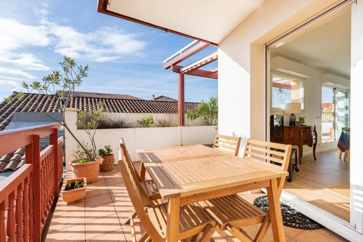 Balkoia superbe appartement de 75 m2 entièrement rénové San Juan de Luz Exterior foto